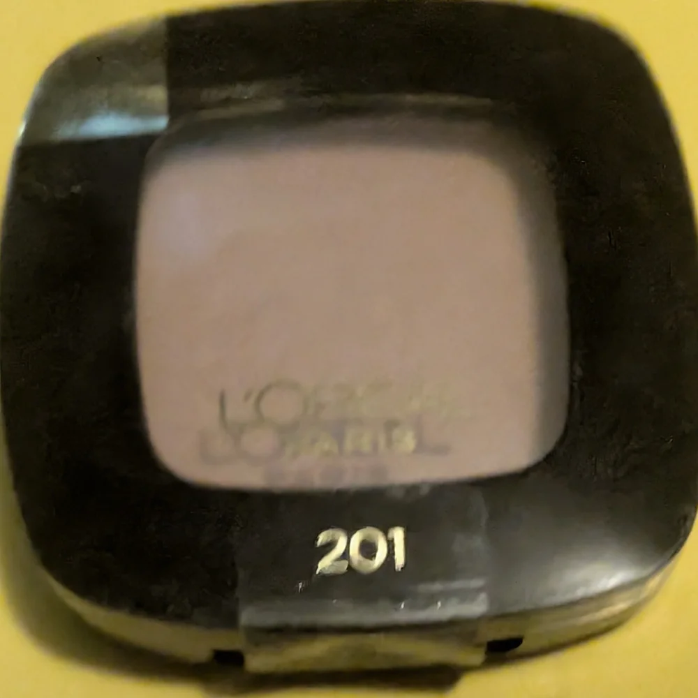 L'Oreal Mono Eyeshadow